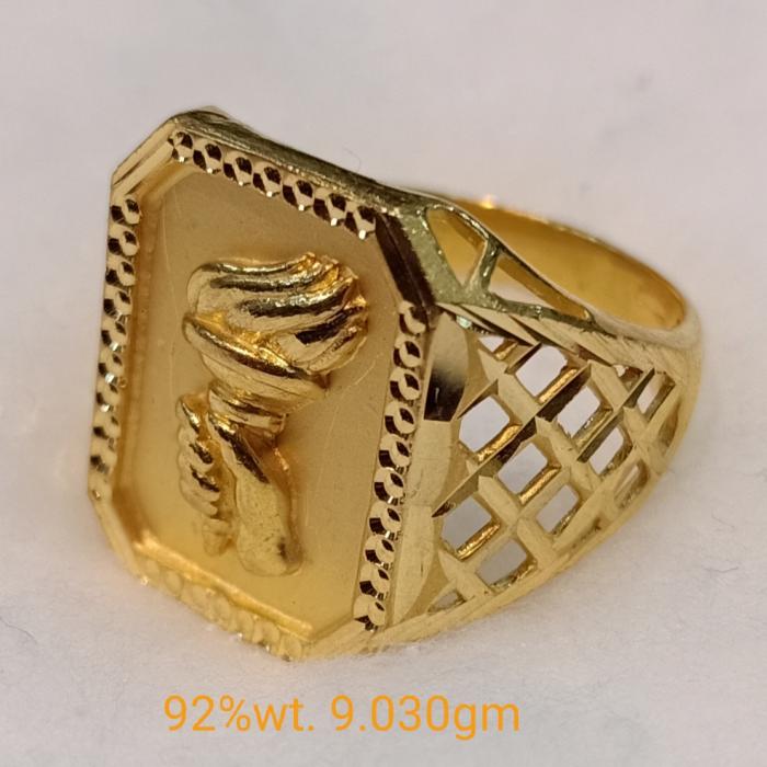 Gents gold ring on sale images with name